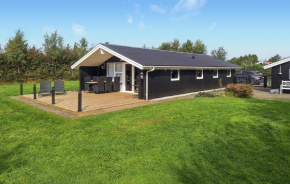 Lovely Home In Hemmet With Sauna